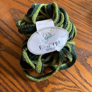 On Line Linie 194 Solo Yarn 50g Merino Wool Blend Green Two Tone Super Bulky